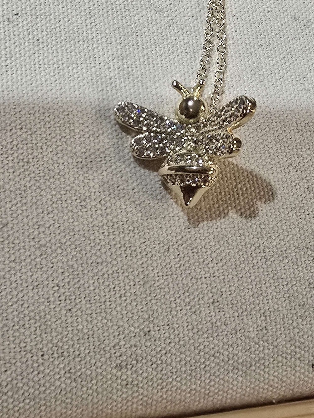 Sparkling Bee Pendant  - Gold Tone
